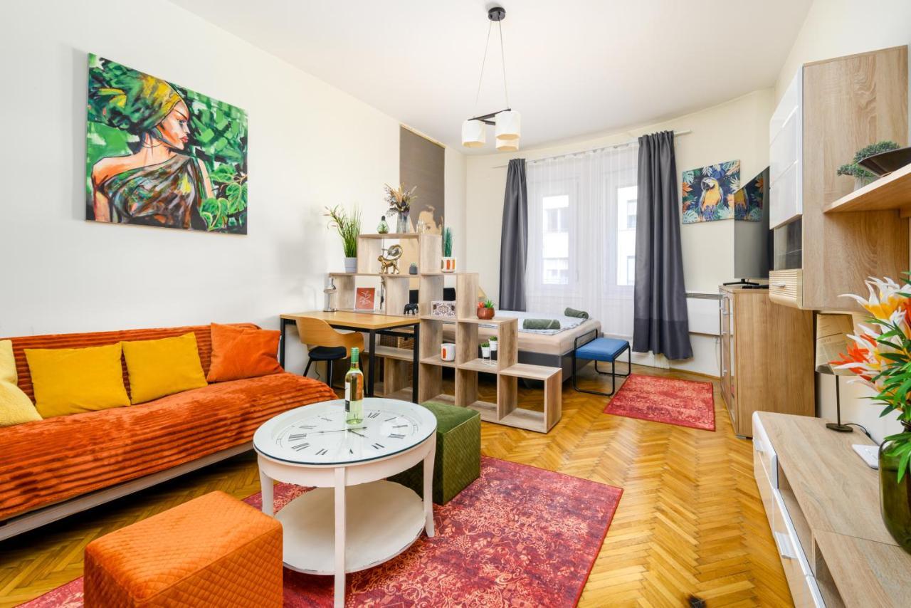 Margaret Apartment By The Danube Budapest Bagian luar foto